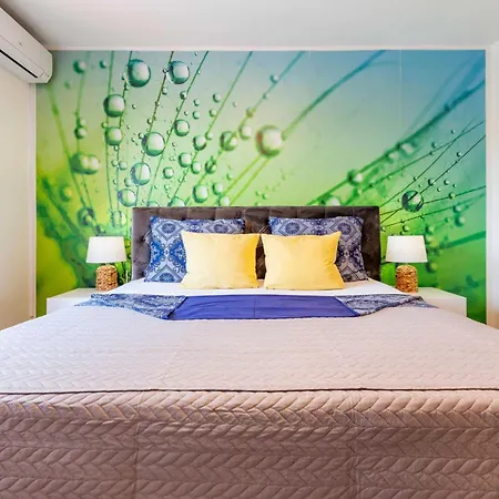 Lavish And Luxurious With Private Pool Apartment Zadar